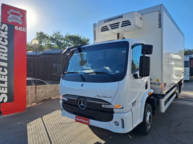 Mercedes benz Accelo 917 25/26 Bau refrigerado