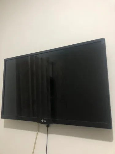 Televisão semi nova