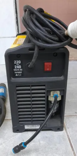Máquina de Corte a Plasma ESAB HandyPlasma 45i (220V com tocha)