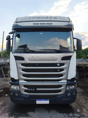 OPORTUNIDADE IMPERDÍVEL!  SCANIA R-440 A 6X4 - ANO/MODELO 2015/2016  Cor: Branca   