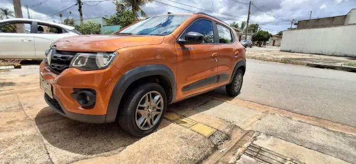 Renault Kwid Outsider 1.0 Flex 12V 5P Mec. 2020