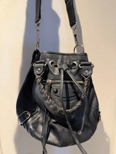 Bolsa Balenciaga bucket original