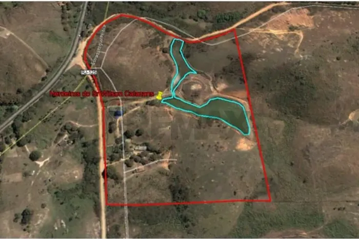 Área Rural com Lagoa e 138 Mil m² em Região Estratégica de Seropédica/RJ