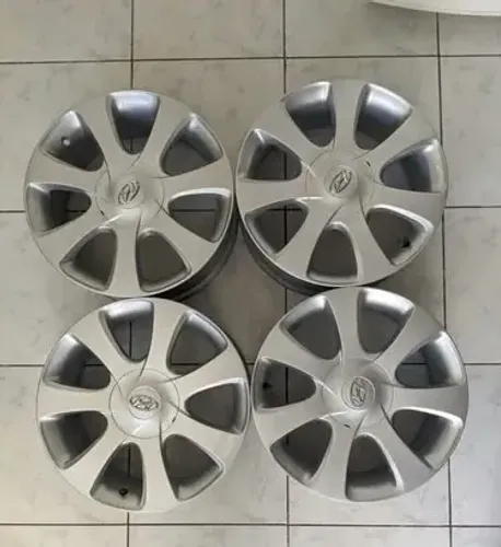 roda original do Hyundai Elantra aro 17