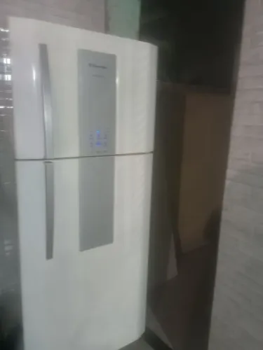Geladeira Electrolux df80 funcionando perfeitamente 