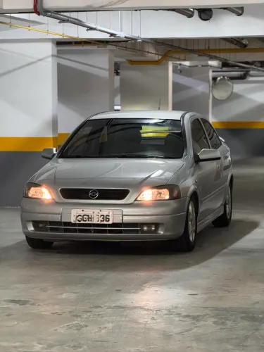 Chevrolet Astra 2.0/ CD/ Sunny/ GLS 2.0 8V 3P 2002