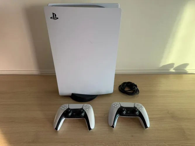 Vendo PlayStation 5 (PS5)