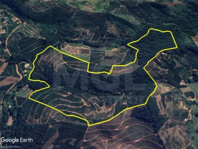 CAPUTIRA/MG - Terreno Rural com  hectares no distrito de Espírito Santo