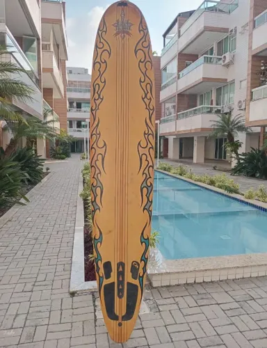 Prancha de surf 9.5. LONGBORD LOCAL MOTION