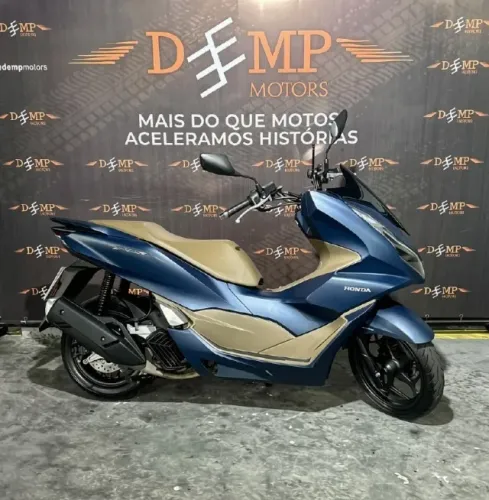 HONDA PCX 160 DLX 2024 - APENAS 4.430KM