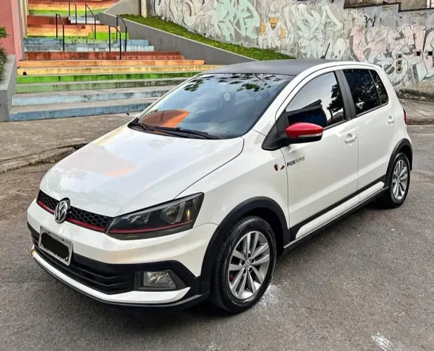Volkswagen Fox Trendline 1.0 Flex 12V 5P 2017