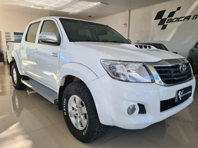 Toyota Hilux CD SRV D4-d 4X4 3.0 TDI Diesel AUT 2013