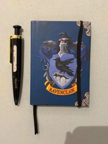 Caderno Ravenclaw pautado + Caneta Harry Potter