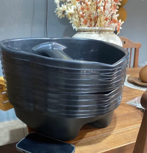 18 bacias para pedicure e escalda pés 