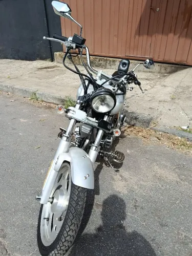 Moto custon vblade 250 cc