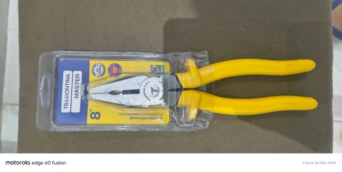 Alicate universal Tramontina 8" 1000 V