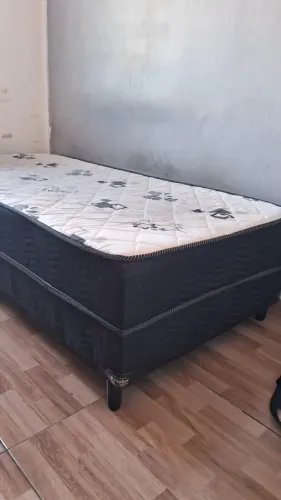 Cama box