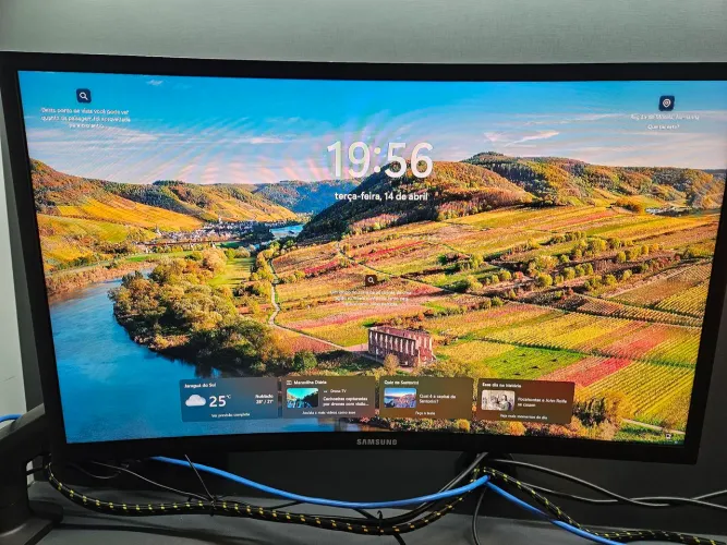 Monitor gamer Samsung curvo 24 polegadas 144hz 1 ms