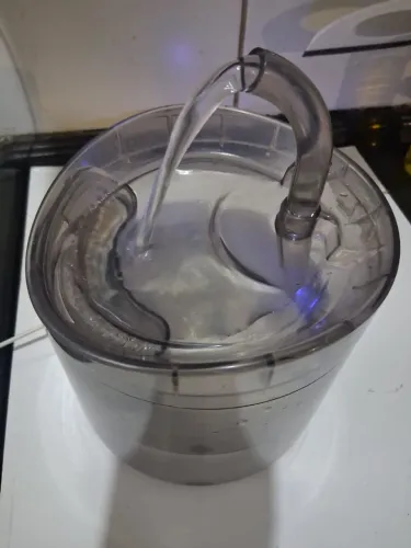 Fonte de Água/ Chafariz para Gatos e Cães Completo!