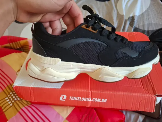 Tenis novos logus preto