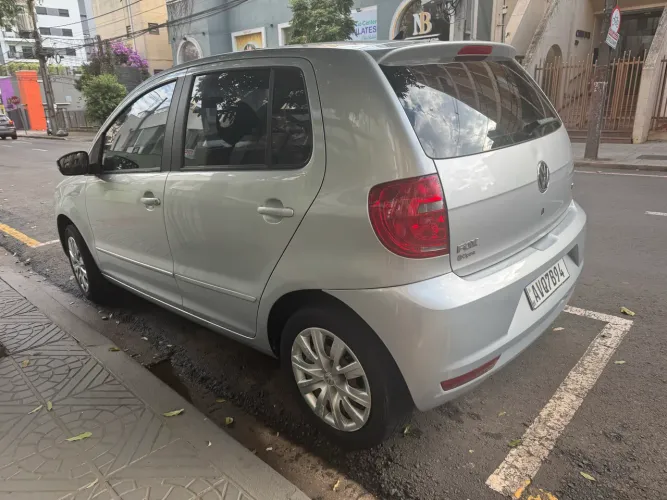 Volkswagen Fox 1.6 MI Total Flex 8V 5P 2013