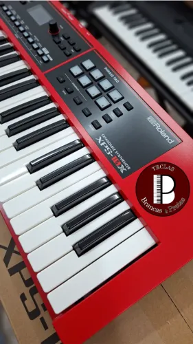 Teclado Roland XPS-10X - NOVO - Aceitamos Trocas - Dividimos em 12x