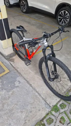 Caloi elite alumínio Deore 12v Novíssima!!!