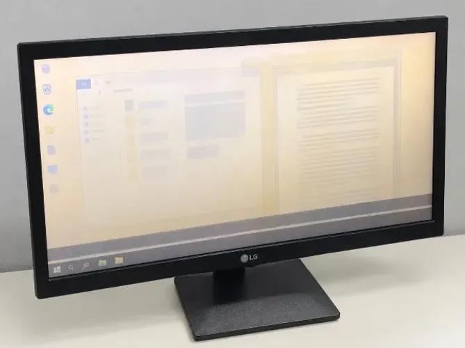 Vendo monitor LG 19,5? LED HD - 20MK400H-B
