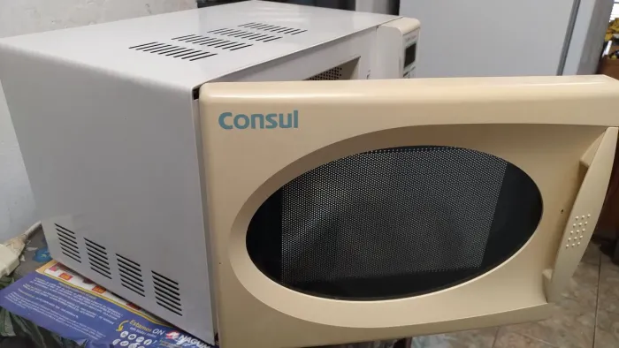 Microonda Consul facilite 18 litros 220v