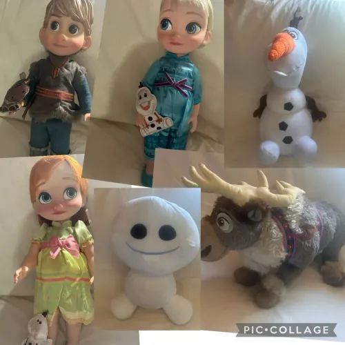 Kit bonecas e pelúcias Frozen Animator
