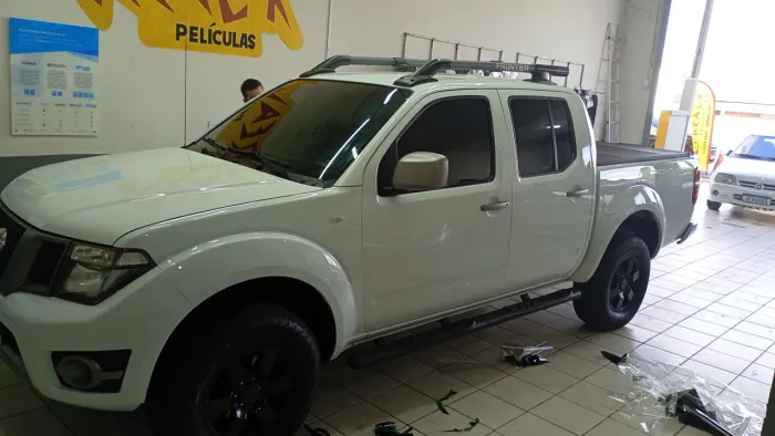 Nissan Frontier SV At.cd 4X4 2.5 TB Diesel Mec. 2014