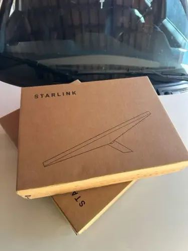 Starlink mini nova na caixa 