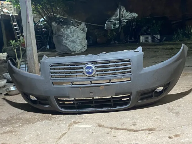 Pára-choque Fiat strada 2012/13