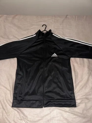 KIT ADIDAS SPORTLIFE, BLUSA E CALÇA (VENDE SEPARADO)