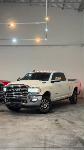 Ram 3500 Limited Longhorn 6.7 TB CD Diesel 2022