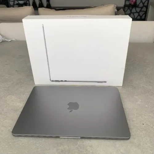 MacBook Air M2 | 8 GB RAM | 256 GB SSD