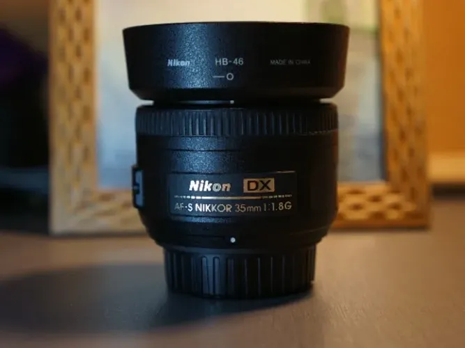 Lente Fixa Nikon AF-S Nikkor 35mm 1.8 DX Em excelente estado