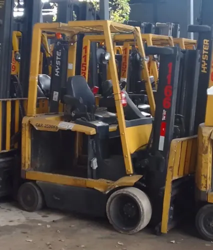 Empilhadeira Hyster E55XM - Elétrica