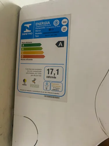 Ar condicionado Dual Invert LG Novíssimo