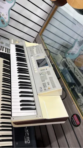 Teclado korg M3 impecável 