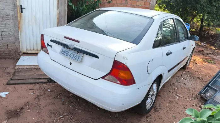 Ford Focus Sedan 2.0 16v/2.0 16V Flex 4P 2002