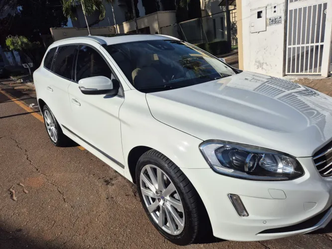 Volvo XC 60 T-5 Inscription 2.0 245 CV FWD 5P 2017