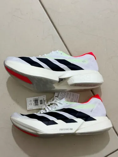 Tênis Adizero Adios Pro 4