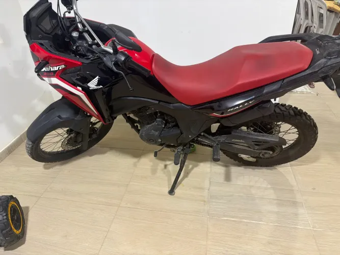 Honda Sahara 300 Rally ABS Flex 2025