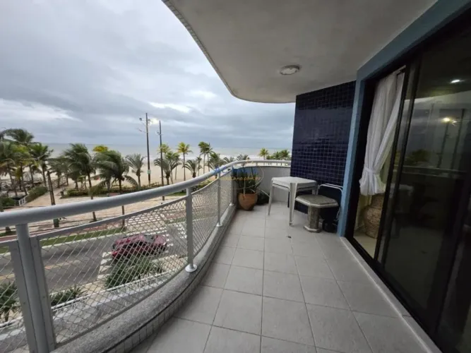 Apartamento amplo frente total mar na Tupi, 4 dorm e 187m²