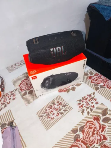 JBL extreme 4 ,poucas vezes usada, saúde da bateria ótima