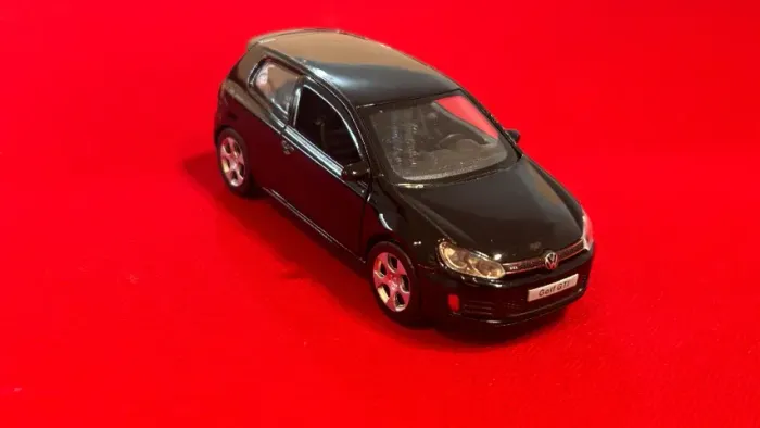 Miniatura Golf GTI Preto