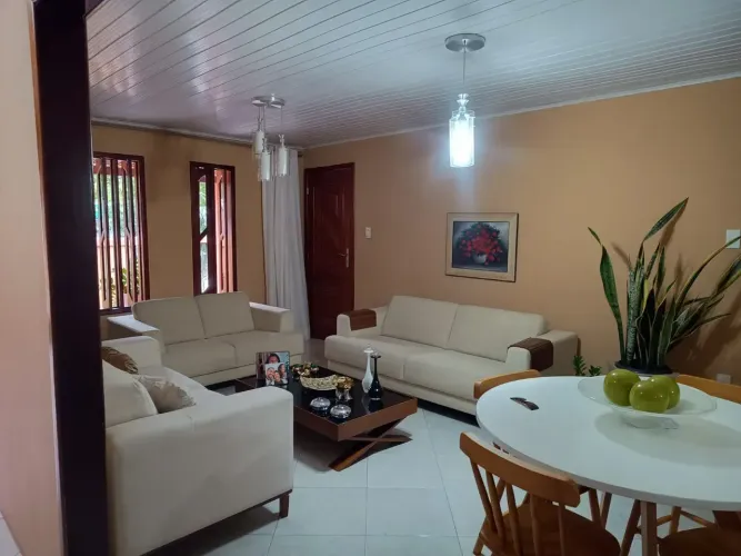Casa 3 Quartos e quintal à venda no Santa Lúcia Bairro Jabotiana - Aracaju - SE