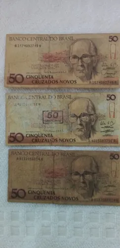 Cédulas nacionais antigas. 