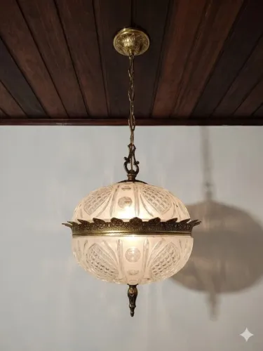 Pendente imperial - Elegância em Cristal e bronze